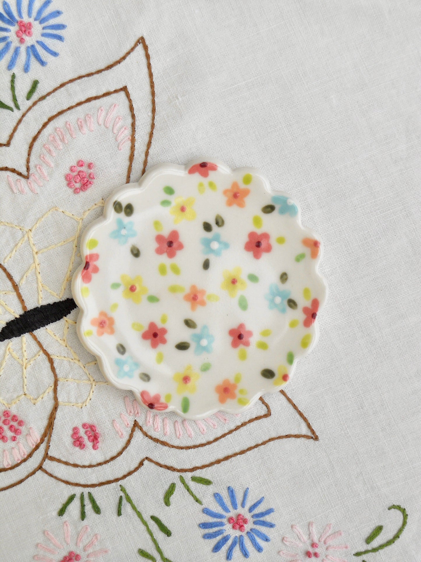 Retro Flower Dish