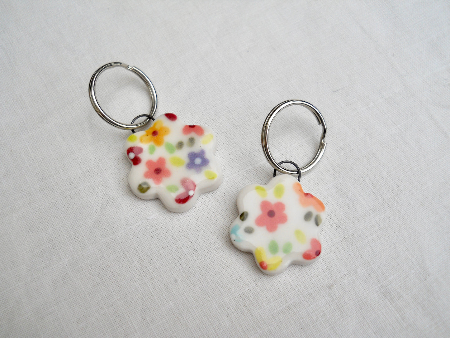 Retro Flower keychain